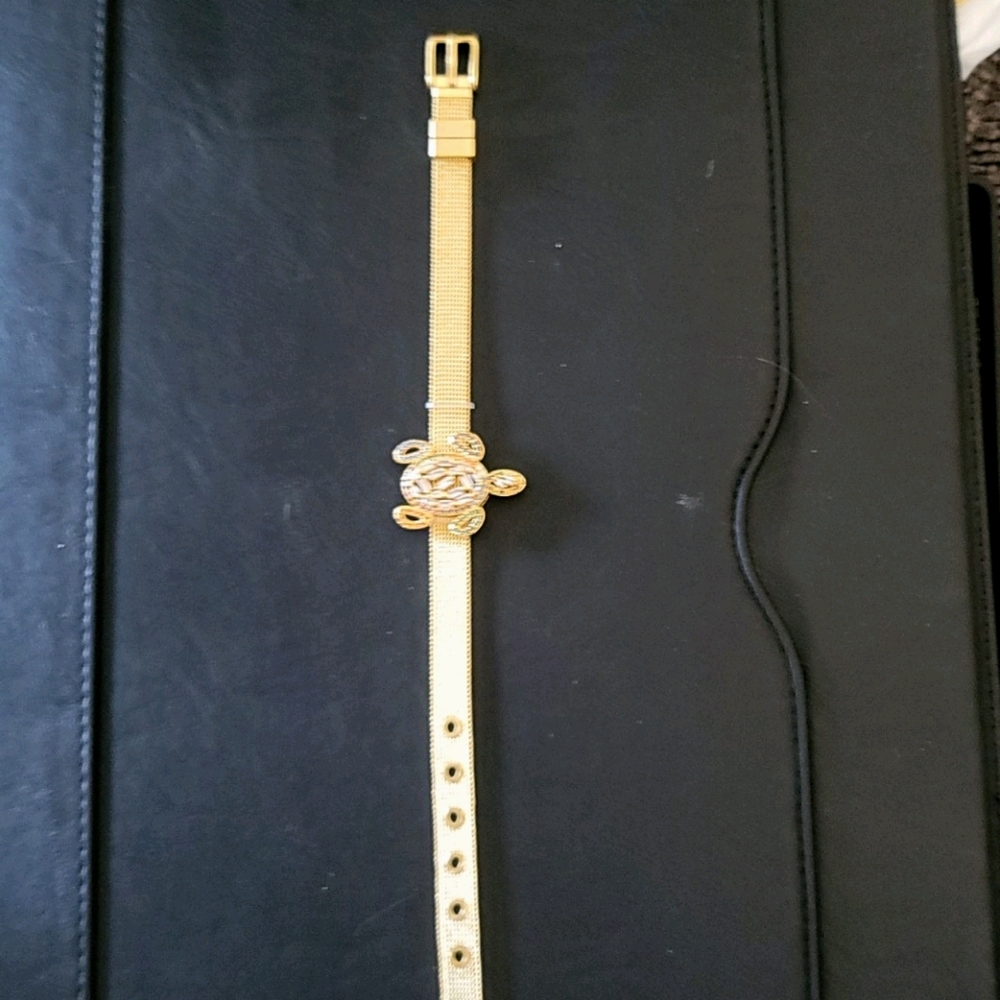 NEW- turtle Bracelet